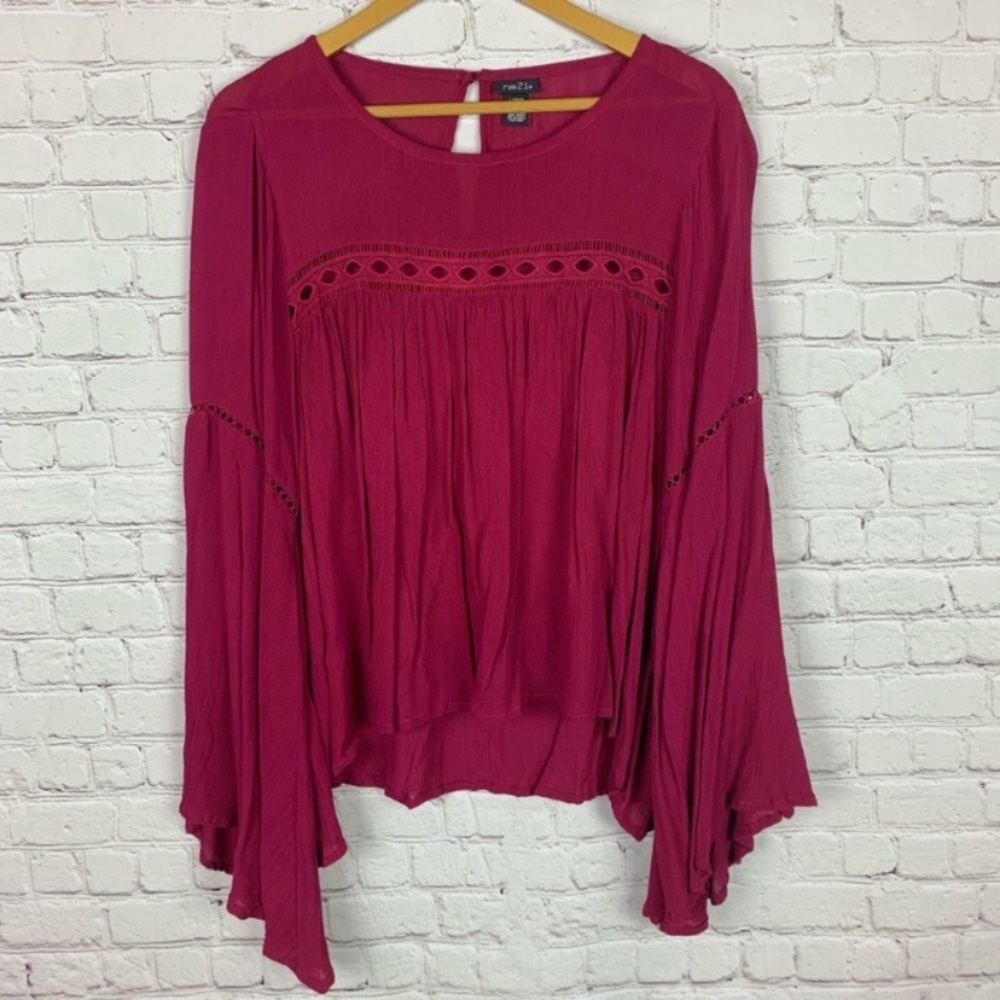 RUE 21 Red Boho Bell Sleeve Top L